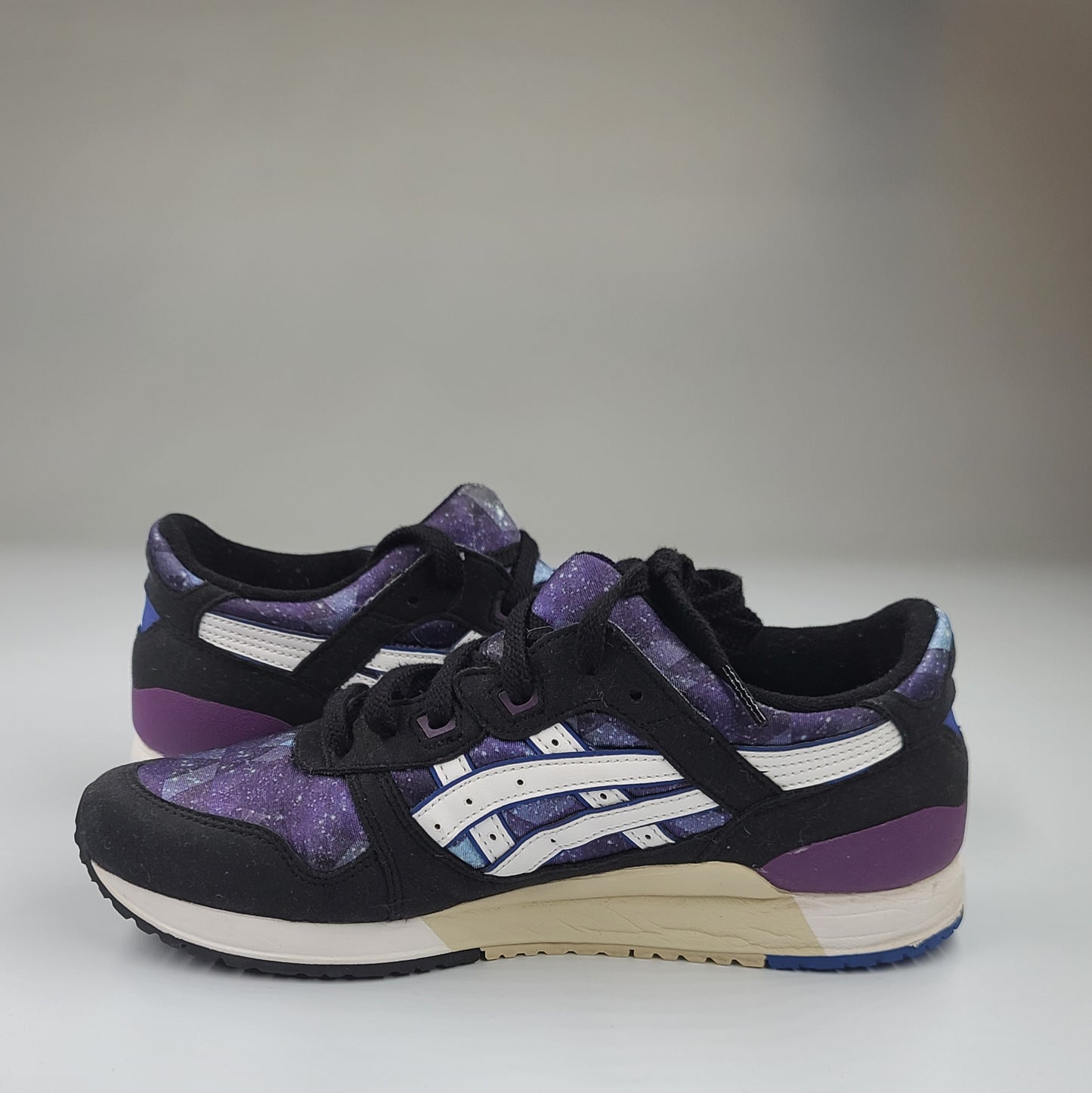 ASICS Gel-Lyte III 'Galaxy' - Size 6Y