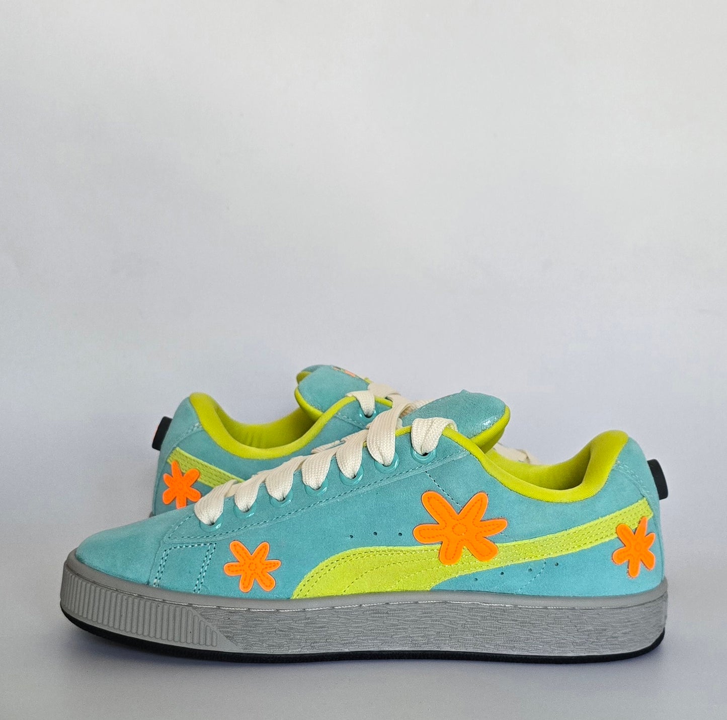 Scooby-Doo x PUMA Suede XL 'Mystery Machine' - Size 9