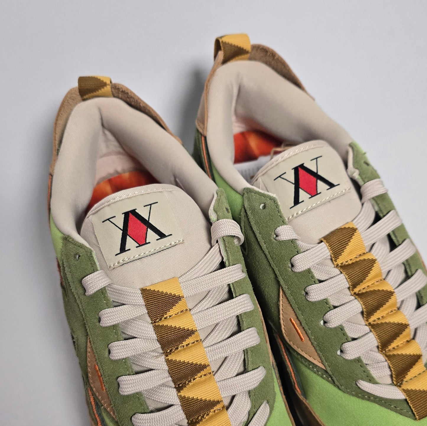 Hunter X Hunter x Reebok LX2200 ‘Gon’ - Size 11