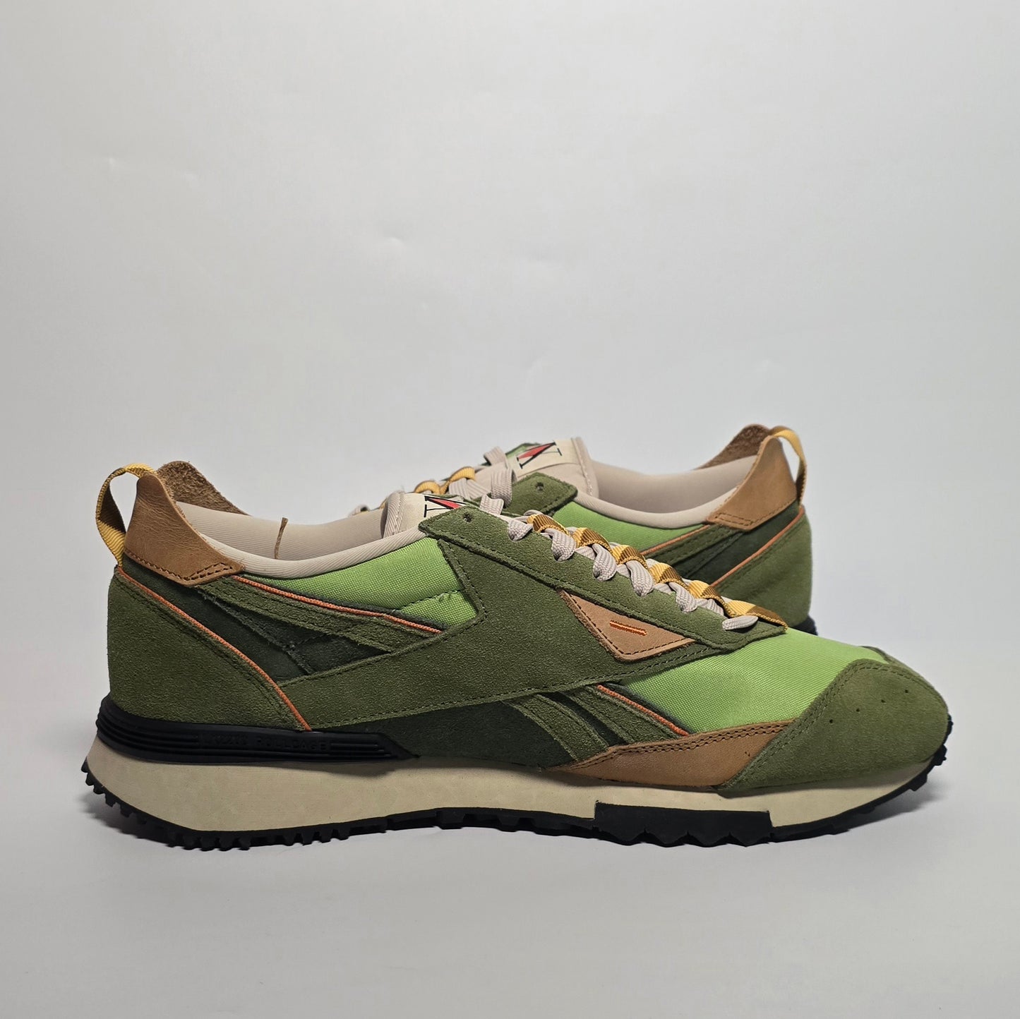 Hunter X Hunter x Reebok LX2200 ‘Gon’ - Size 11