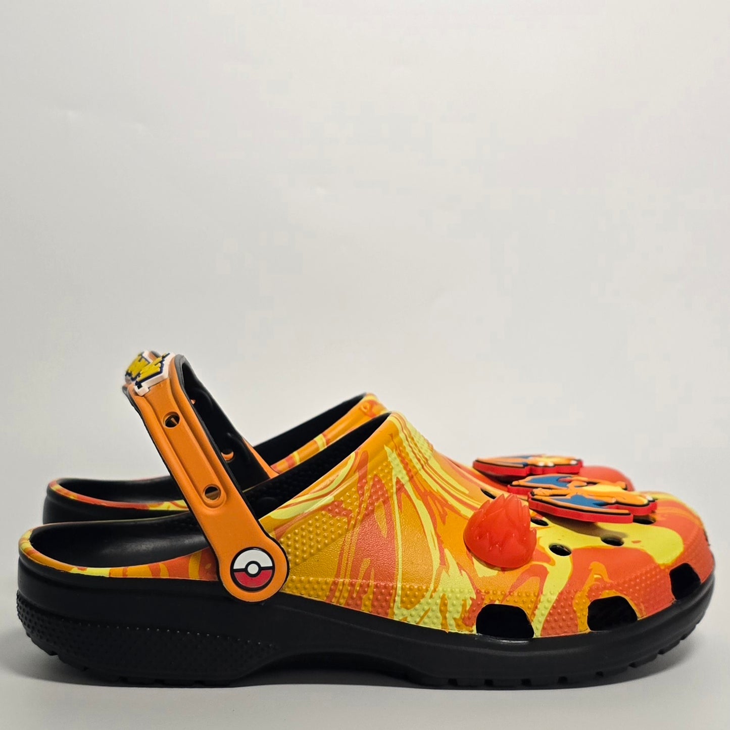 Pokémon x Crocs Classic Clog ‘Charizard’ - Size 9