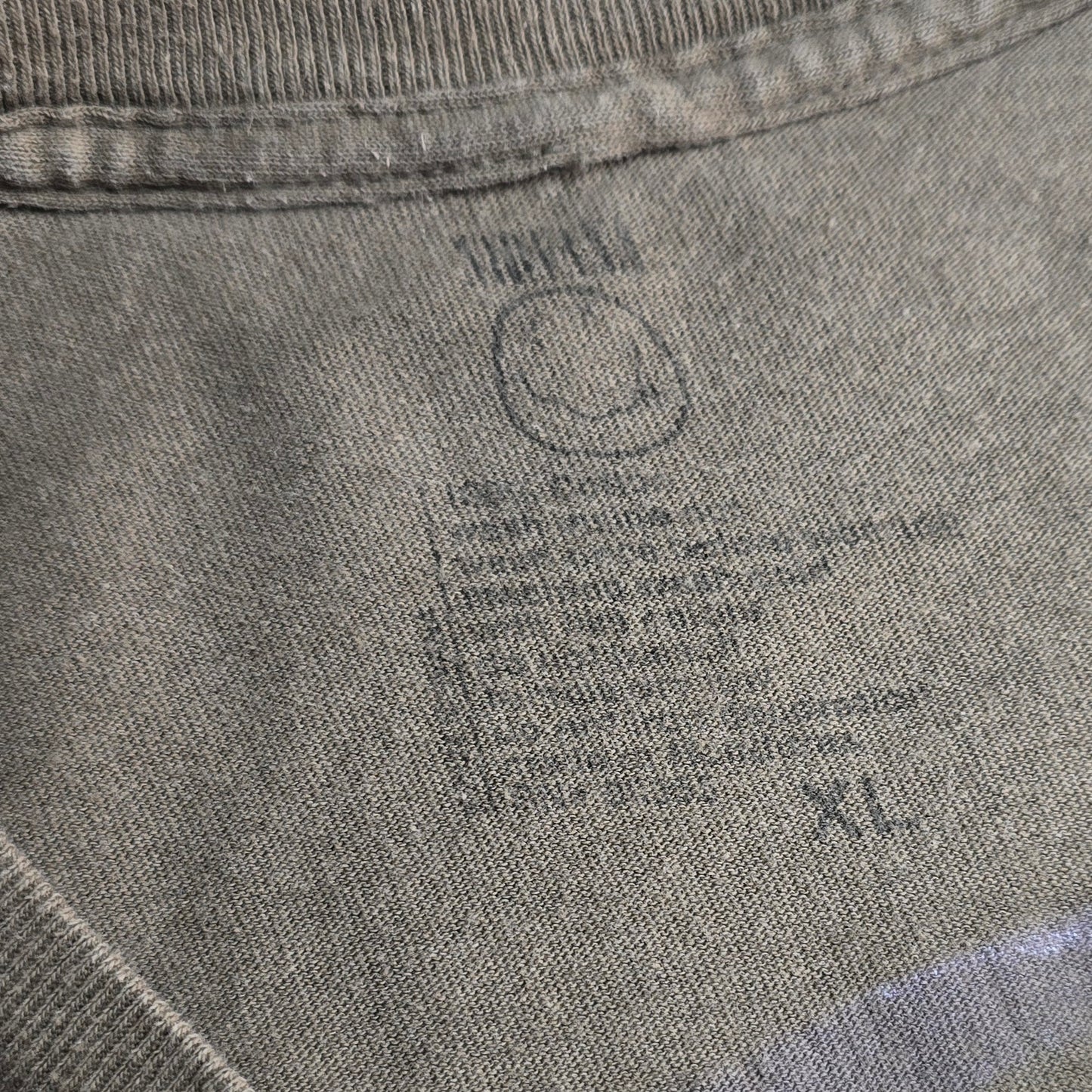 Nirvana 'Smiley Face Logo' T-Shirt - Size XL