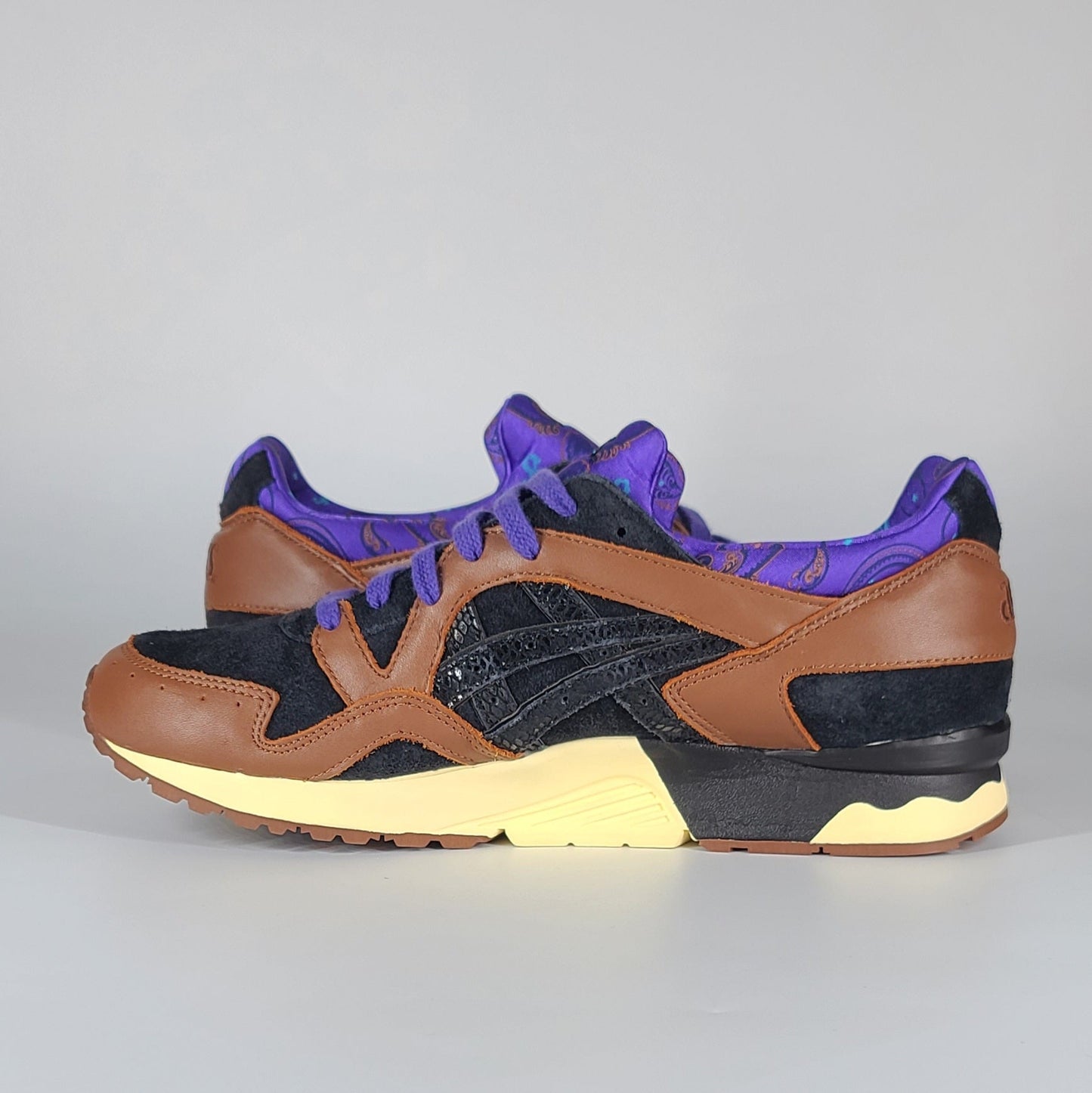 Extra Butter x ASICS Gel-Lyte V 'Snake Charmer' - Size 11.5