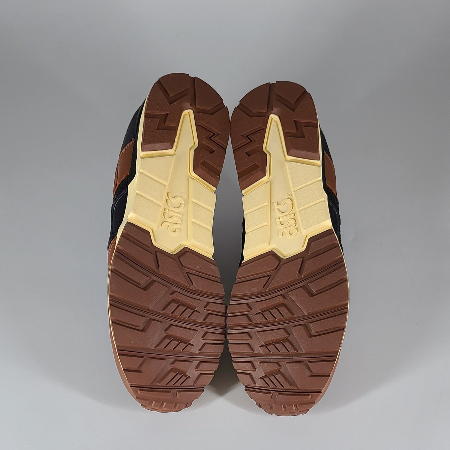 Extra Butter x ASICS Gel-Lyte V 'Snake Charmer' - Size 11.5