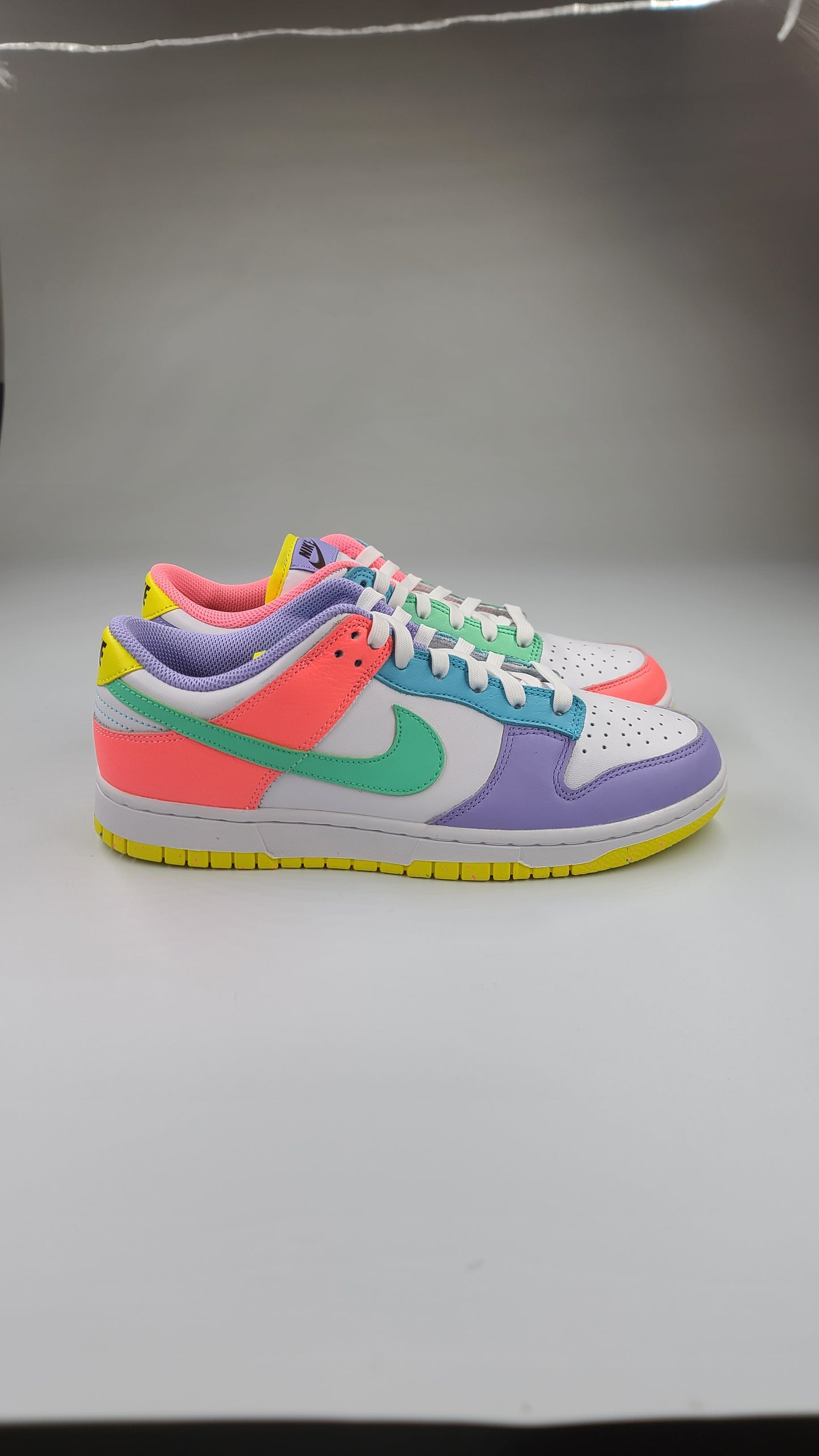 Women's Nike Dunk Low SE 'Easter Candy' - Size W10