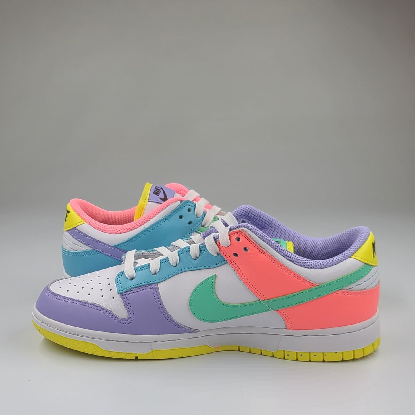 Women's Nike Dunk Low SE 'Easter Candy' - Size W10