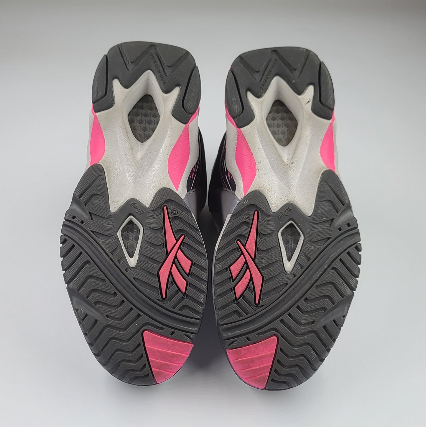 Reebok Kamikaze II Mid 'Breast Cancer Awareness' - Size 5Y