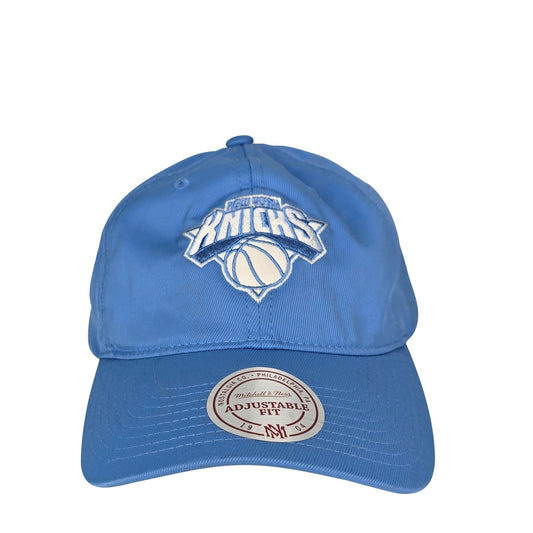 Mitchell & Ness ‘New York Knicks’ Strapback Hat