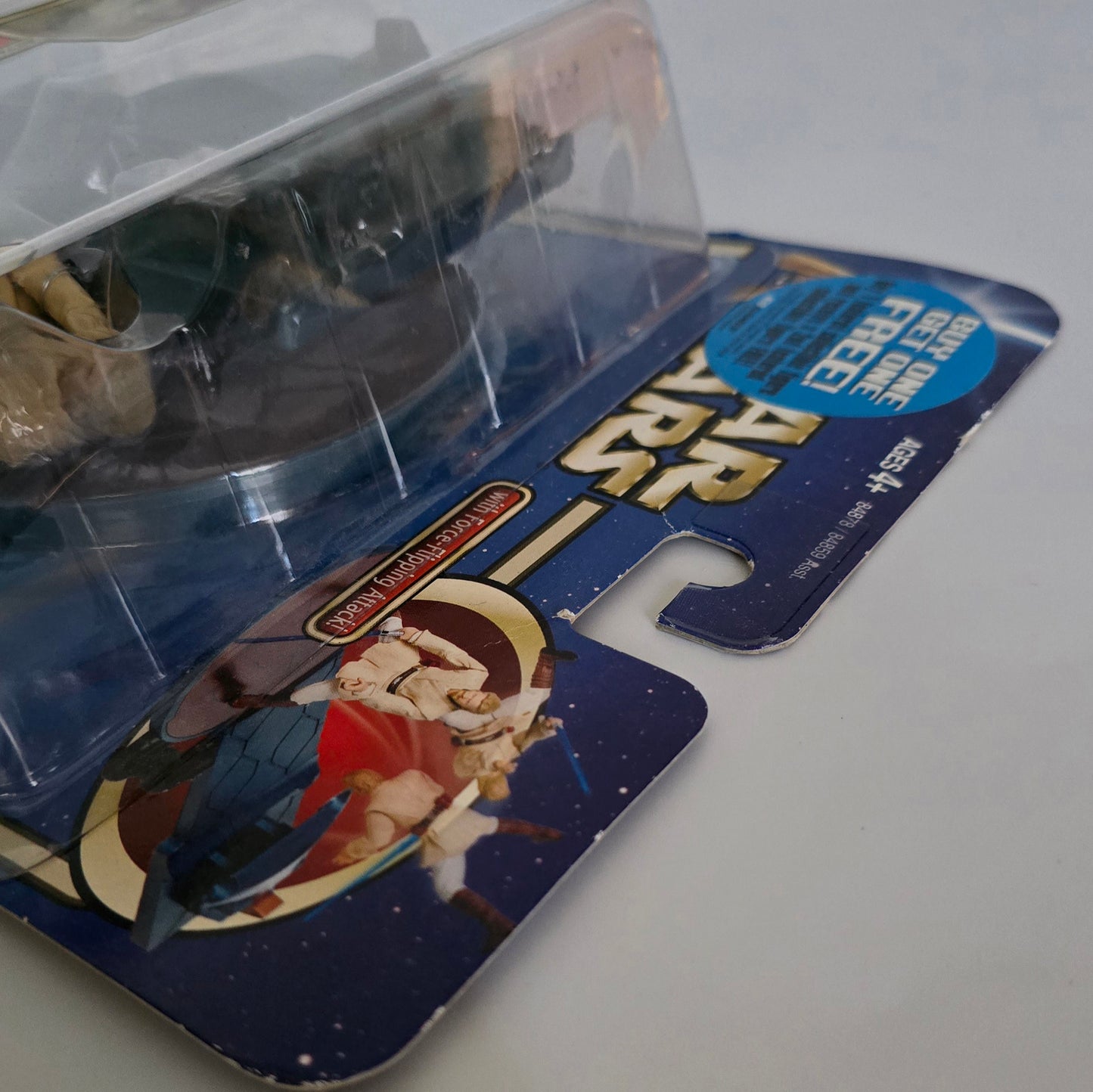 Star Wars ‘Force-Flipping Attack Obi-Wan Kenobi’ Action Figure