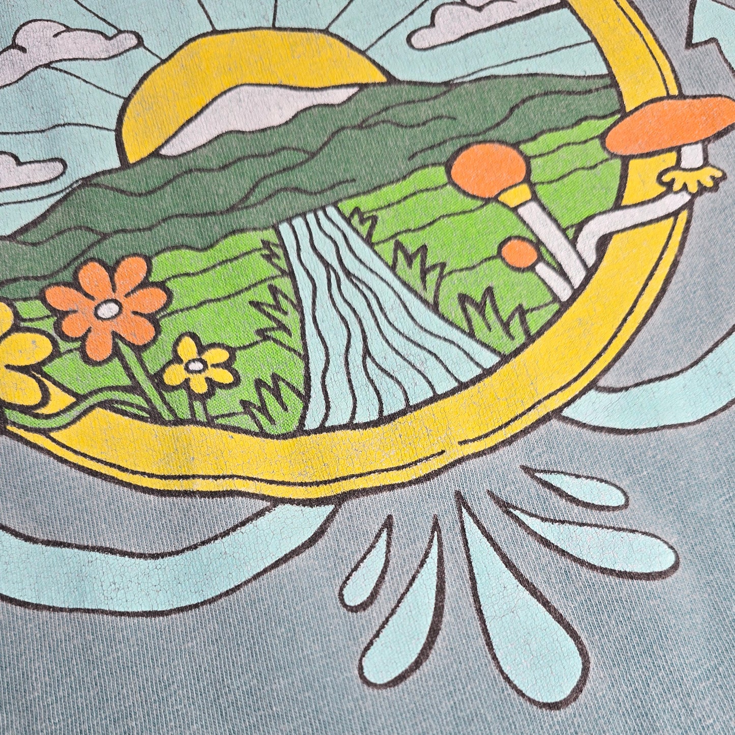 Nature Backs 'Gaia' Shirt - Size XL