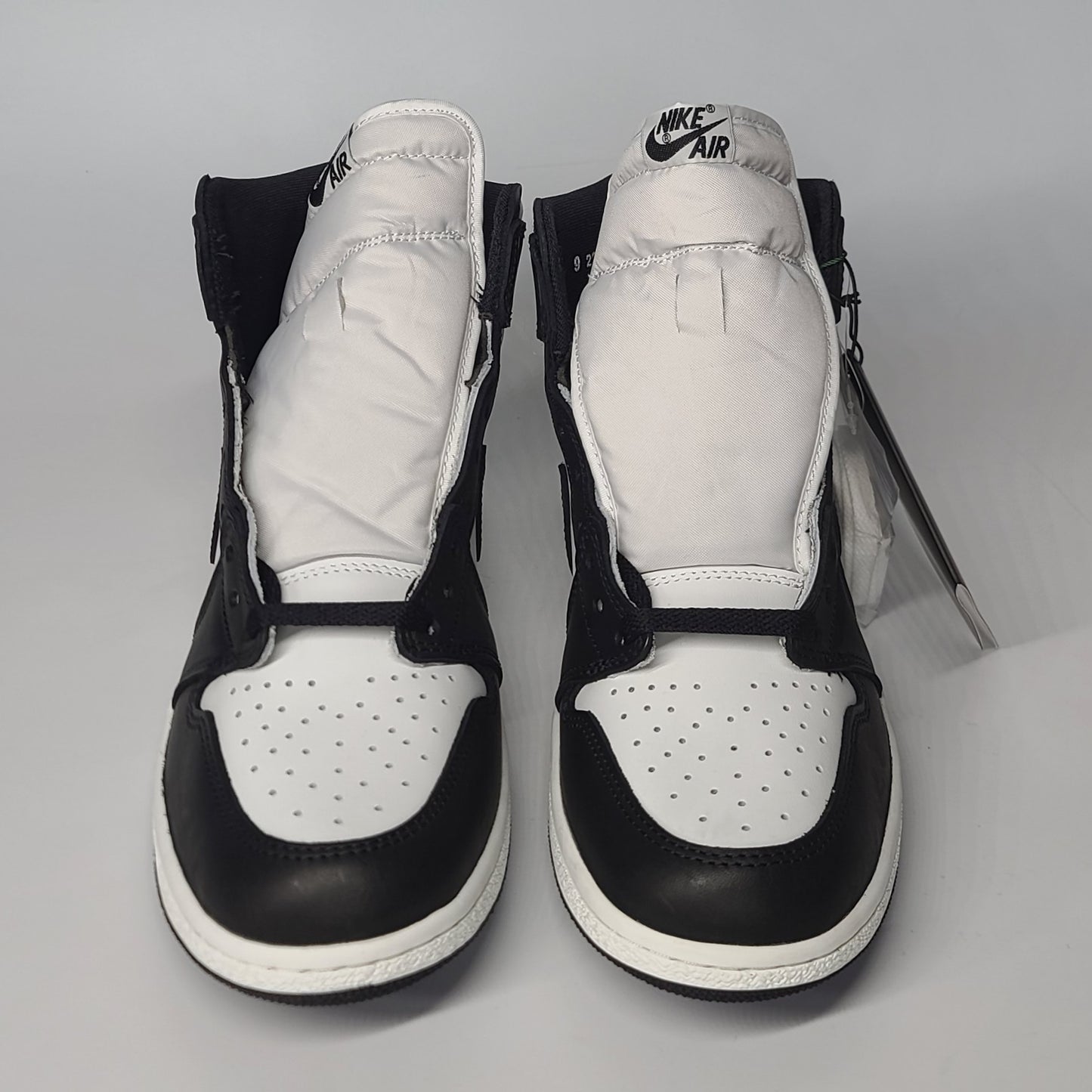 Air Jordan 1 Hi '85 'Black/White' - Size 9