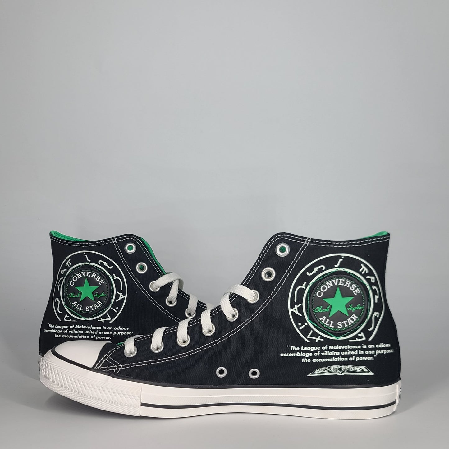 Dungeons & Dragons x Converse Chuck Taylor All-Star Hi - Size 10.5