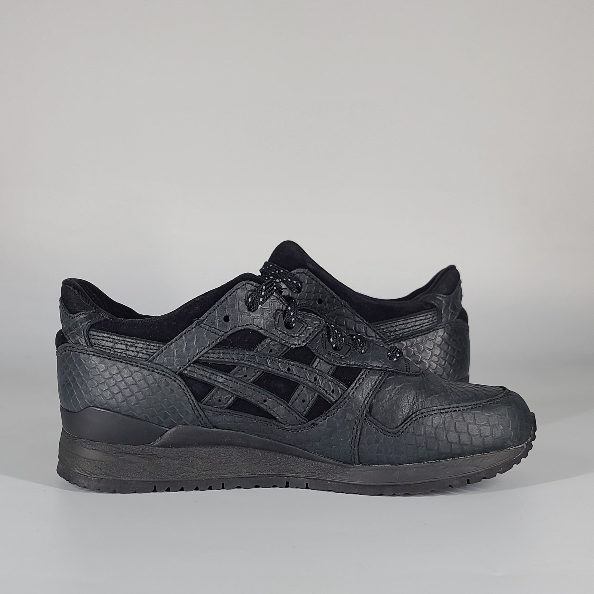 Asics gel lyte deals 3 black mamba